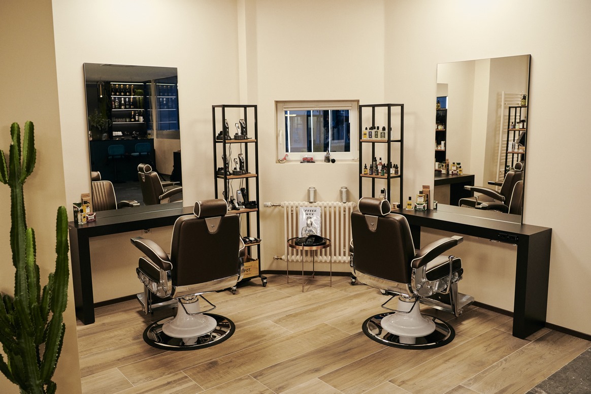 Head Hair | Daniele Insalaco | Exklusive Frisurentrends f&uuml;r Damen und Herren | Birsfelden